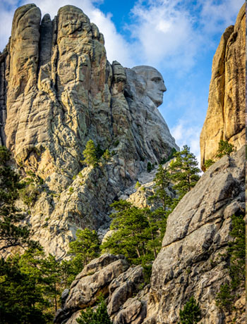 Day 304 to 309 – Driving through the Black Hills: Devil’s Tower, Deadwood, Mount Rushmore